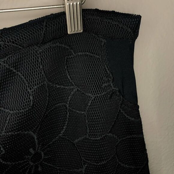 Samantha Leibowitz Mary Kate Mesh Floral Skirt - Picture 4 of 8